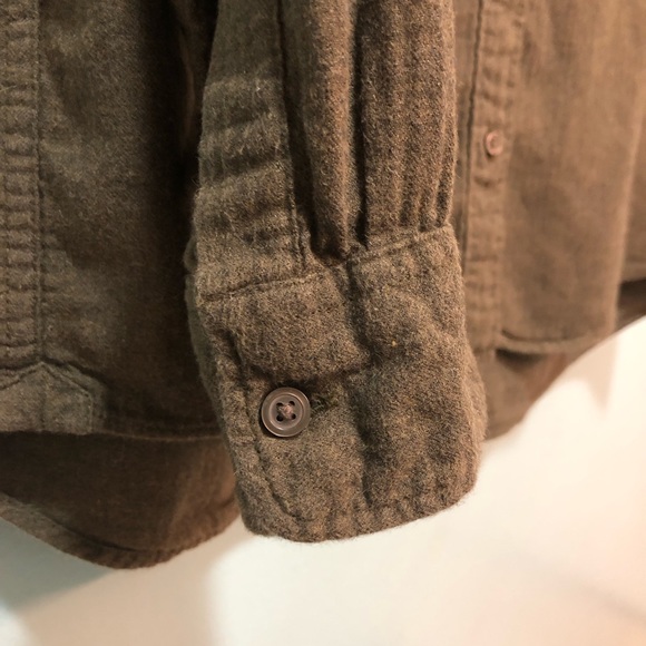 Uniqlo Button Down Women's Shirt with Pocket - Size Small - Picture 4 of 7